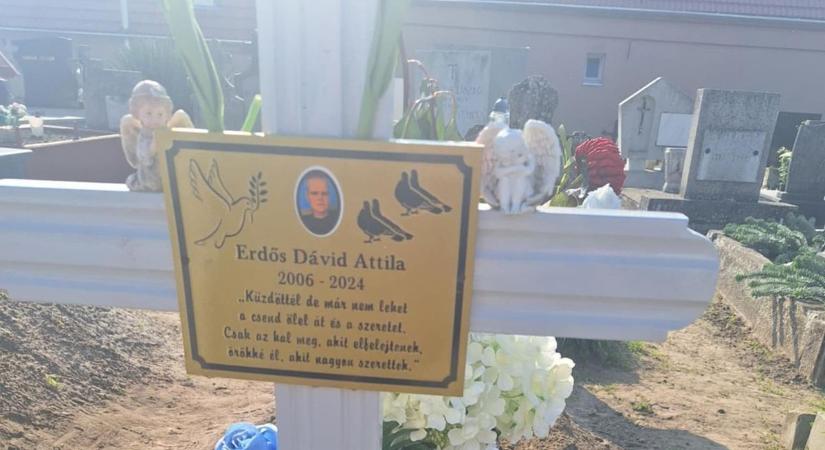 „Ő volt az egyetlen támaszom" - felfoghatatlan fájdalom gyötri a férjét és Dávidkát elvesztő Erzsébetet