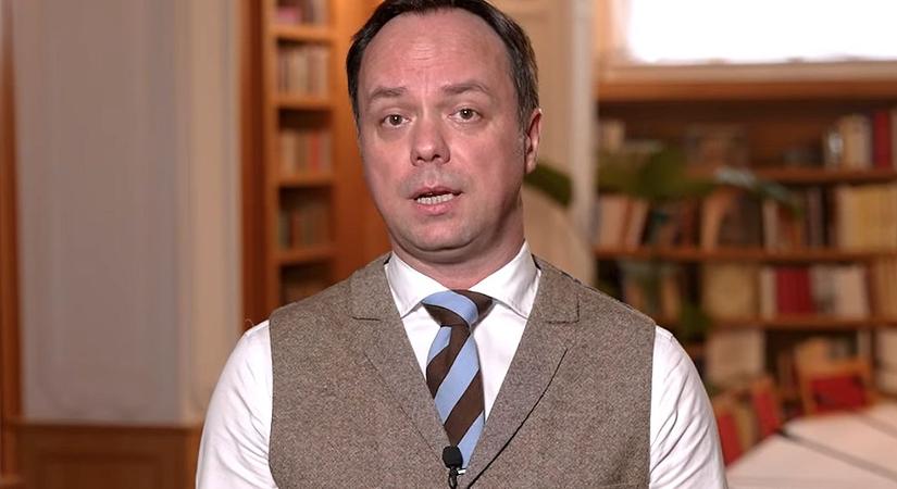 Nem kell sorban állni – Nyitrai Zsolt szerint kiválóan működik a DÁP alkalmazás (VIDEÓ)