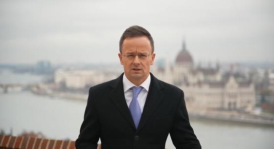 Szijjártó Péter felesége tavaly 400 milliós osztalékot vett ki a kft.-jéből