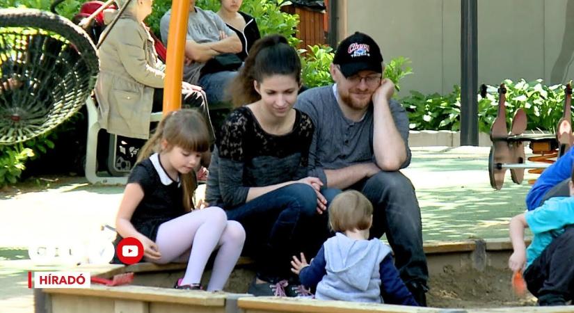 Hiába a rendelet, nincs emelés: Pécs elbukta az óvónők bérét?