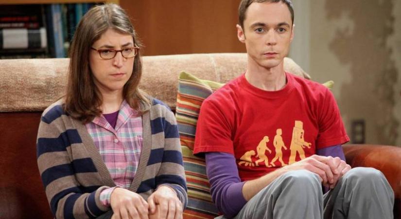 Az Agymenők Amyje mára nagyon megváltozott: így fest Mayim Bialik őszülő hajjal