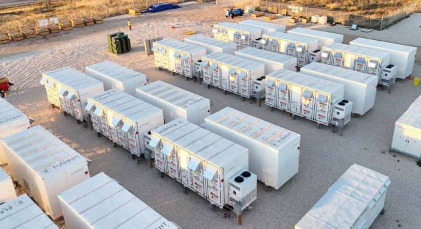 Átlépte a 60 gigawattórát Európa akkumulátoros energiatárolási kapacitása