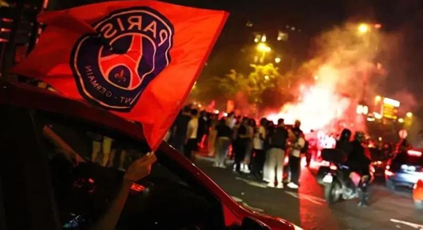 Elszabadult a pokol Párizsban: autó hajtott a BL-győzelmet ünneplő tömegbe, lángokba borult a város (VIDEÓ)