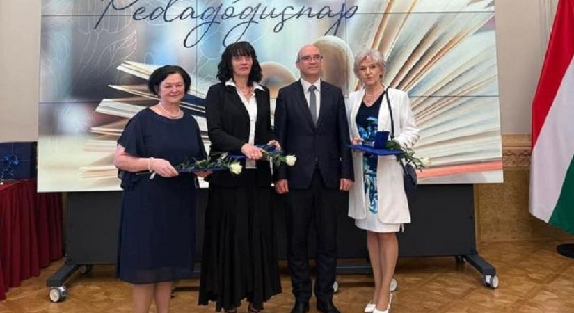 Felvidéki pedagógusok rangos kitüntetése pedagógusnap alkalmából Budapesten