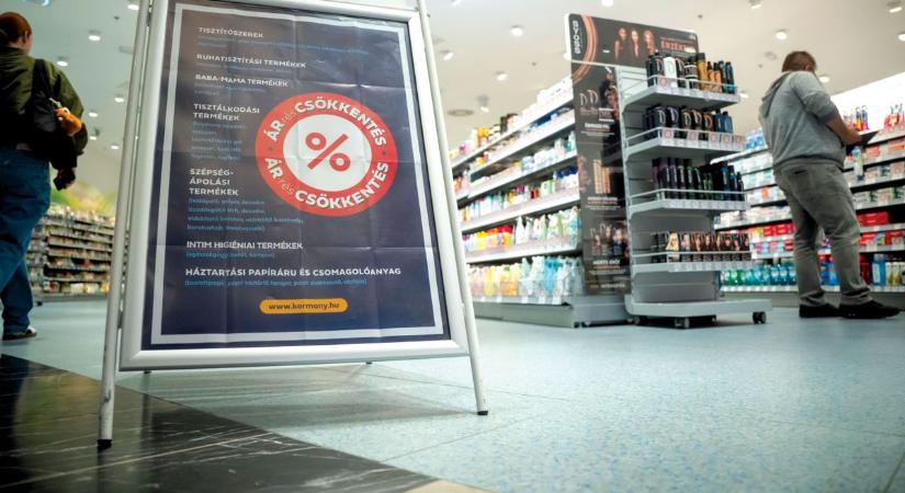 Fokozza a kormány: még tovább csökkent a családi kasszára nehezedő teher