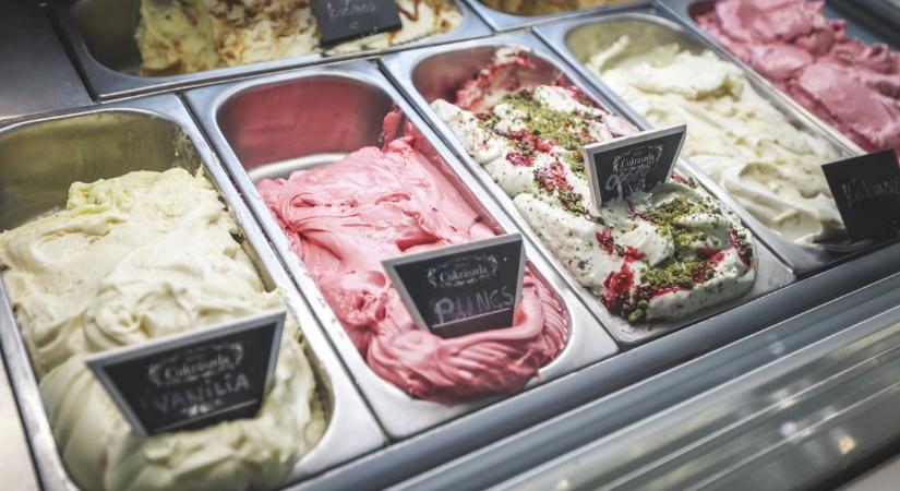 Mélyebbre kell nyúlni a pénztárcába: drágul a lángos és a fagyi
