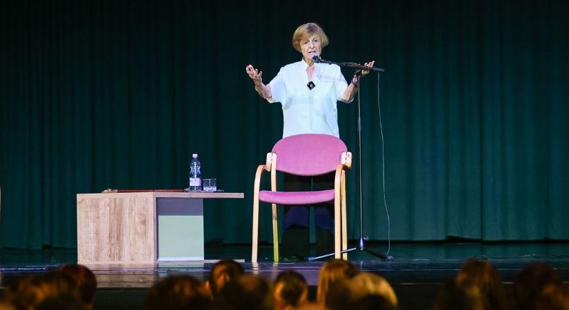 Bagdy Emőke elárulta, mit ér az ember egyedül