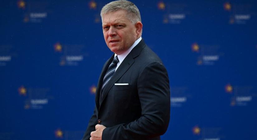 Politikai bérgyilkosnak nevezte Fico a Szlovákiába érkező EP-küldöttség vezetőjét