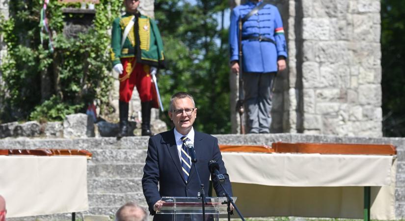 Rétvári Bence: Olyan vezetőkre van szükség, akik kiállnak az ország érdekeiért