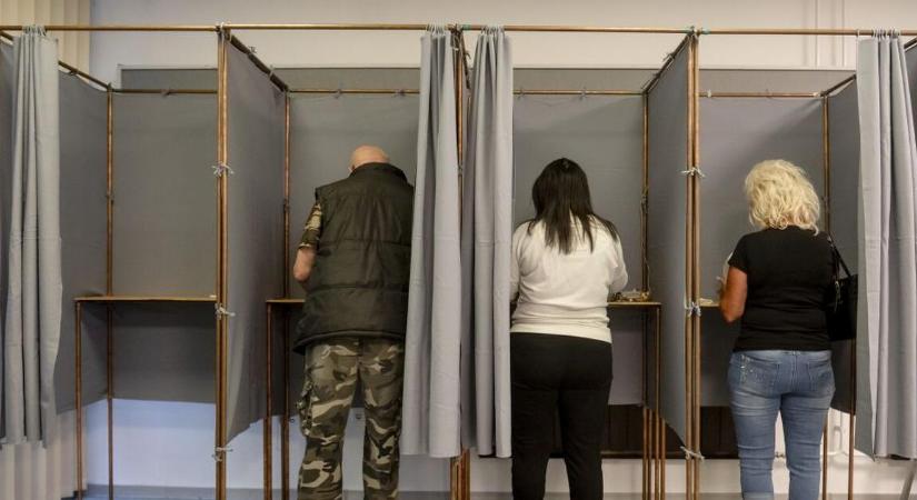 Lengyel elnökválasztás: nagyon magas a részvételi arány