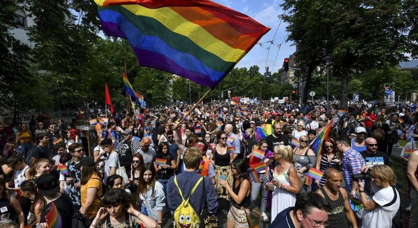 Szabad a szivárványos menet Budapesten