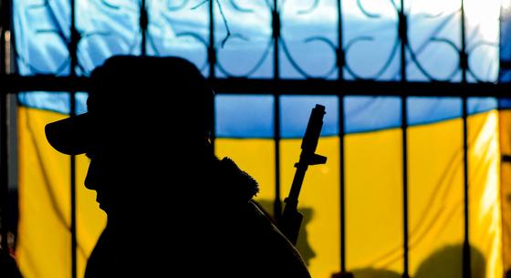Tucatjával lőtték ki az ukránok az orosz bombázókat Oroszországba csempészett drónokkal