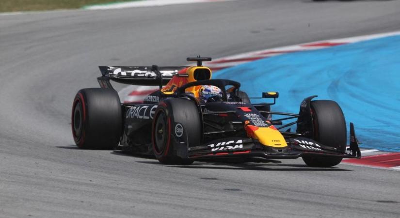 "Nem tudom, mit gondolt" - Verstappen és Russell beszóltak egymásnak az ütközés után