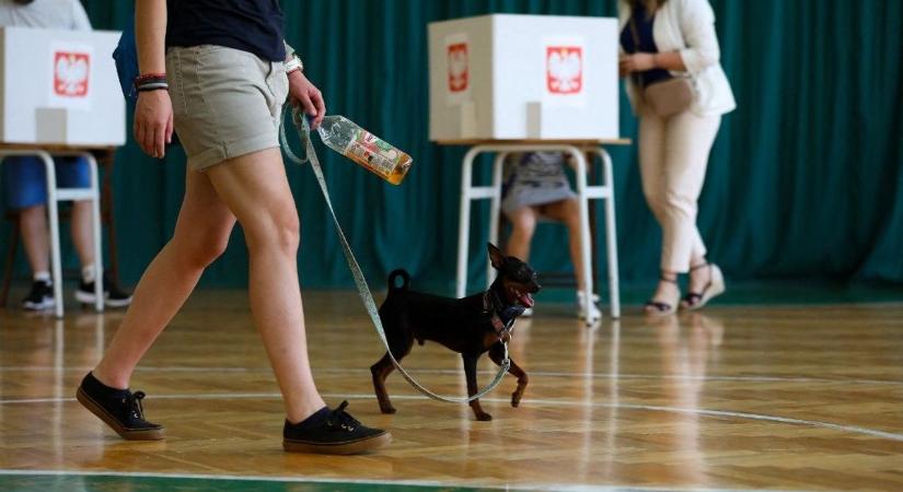 Szoros az eredmény a lengyel elnökválasztás második fordulójában (frissül)