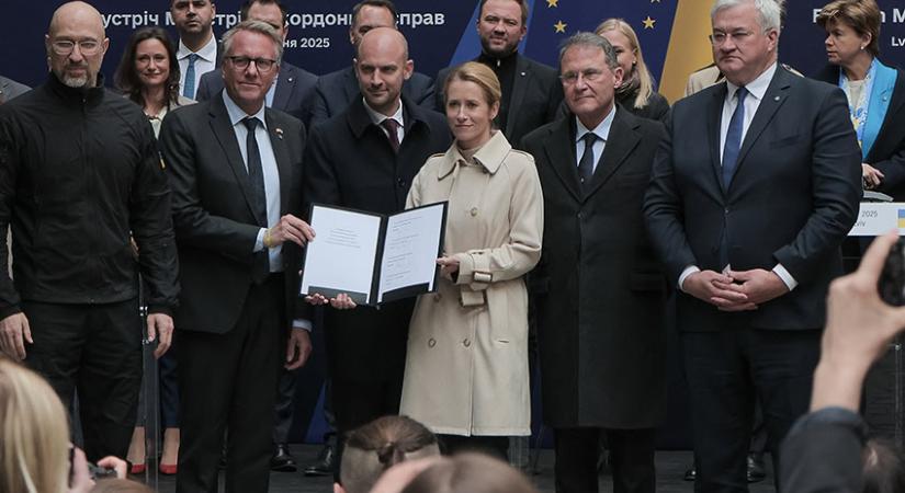 Посадят ли президента Германии на скамью подсудимых?