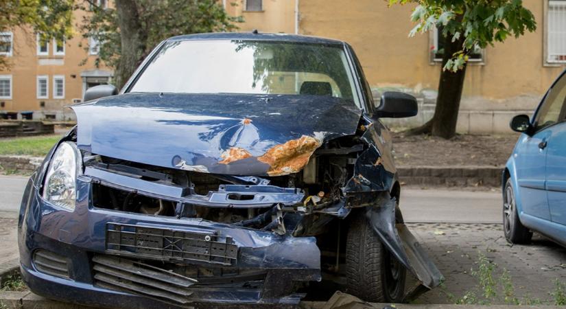 Zugló végleg megszabadul a roncsautóktól