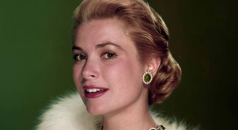 Grace Kelly 68 éves lánya csoda szép hercegnő: friss fotókon Karolina
