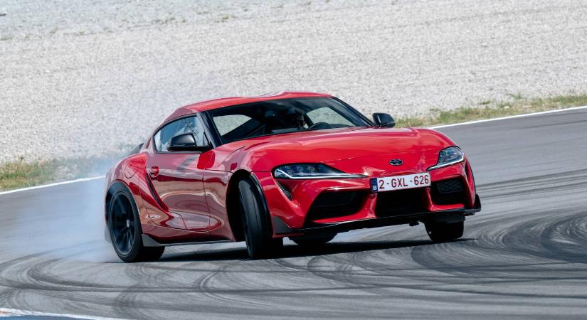 Most már elhiheted, hogy igazi Toyota! - Menetpróba: Toyota GR Supra Lightweight Evo és A90 Final Edition - 2025.