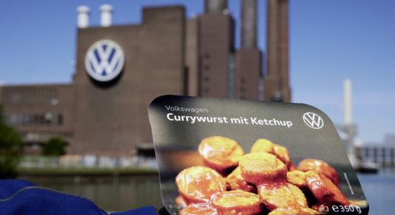 Szupermarketben is kapható lesz a Volkswagen legnépszerűbb terméke, a currywurst
