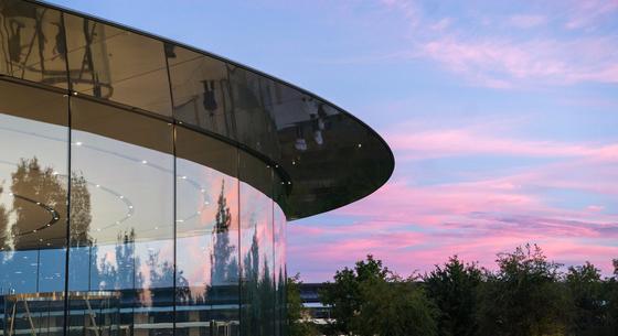 Beperelné Kalifornia főügyésze a Trump-adminisztrációt az Apple miatt