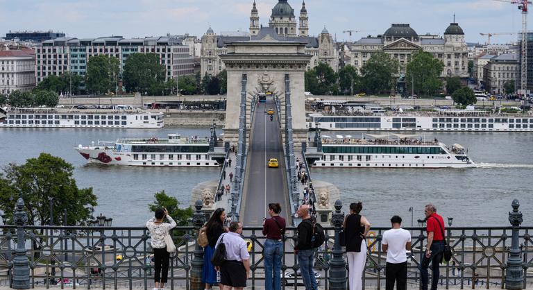 Kíméletlen, 179 oldalas jelentés Budapest helyzetéről, így mehet csődbe a főváros