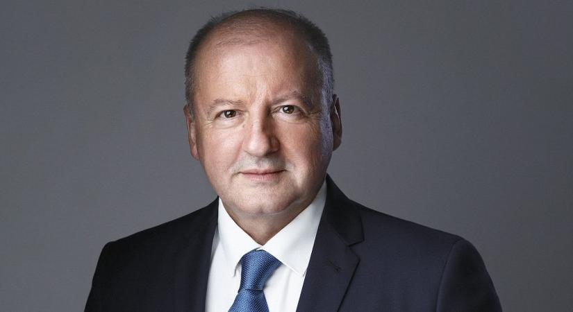 Simicskó István: A Tisza Párt segítségével Manfred Weberék azt szeretnék elhitetni, hogy a magyarok támogatják Ukrajna uniós csatlakozását