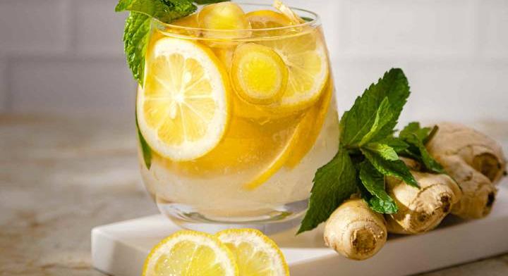 Frissítő és egészséges? Gyömbéres limonádét mutatunk!