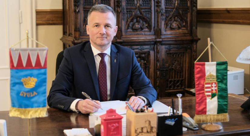 Újabb renitens fideszes: kifakadt a polgármester, beszólt a nemzeti oldalnak