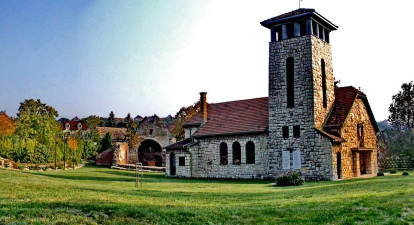 25 éve város Balatonfűzfő