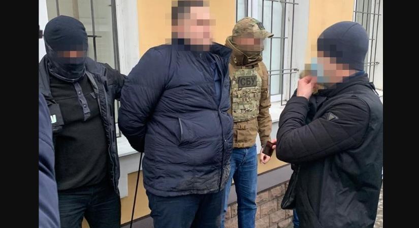Elkapták a hálapénzt követelő ukrán katonai ügyészt