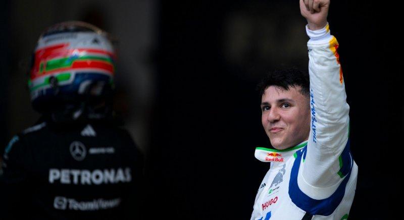 Formula1.5 – Hadjar előretört, Sainz már a harmadik