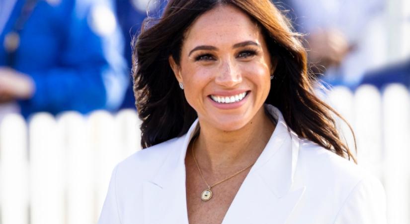Vilmos az oka: Diana hercegné ékszerei közül Meghan ezt az egyet soha nem viselheti