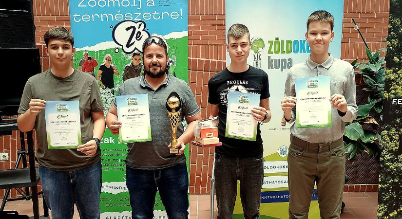Két országos versenyen is második helyezést értek el a Vénkerti Madarászsuli csapatai