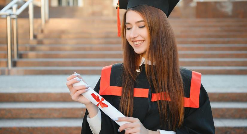 Régóta kínzó kérdésre kaptunk választ: Mennyit ér Magyarországon egy diploma vagy egy érettségi?