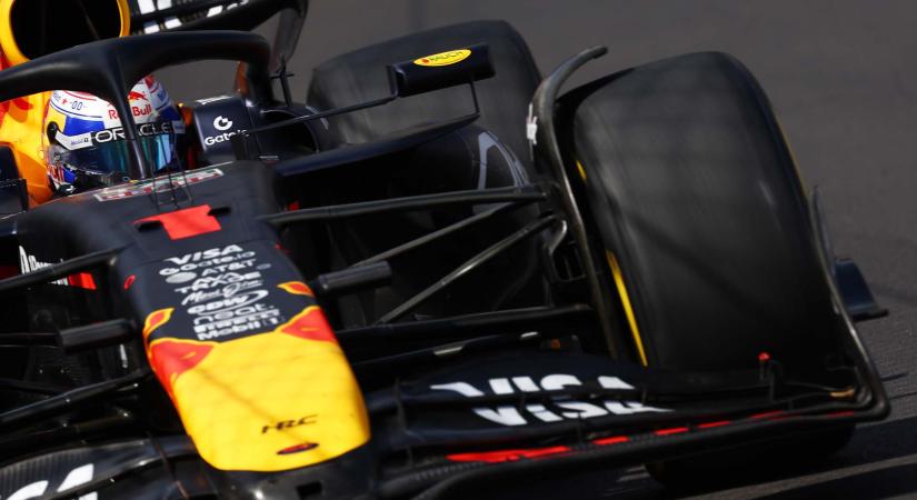 Wolff fel sem tudja fogni, mit csinált Verstappen Barcelonában