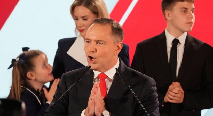 Lengyelország választott, továbbra is konzervatív személy tölti be az elnöki tisztséget