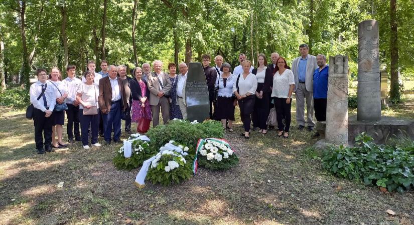 A tanító, tudós professzorra emlékeztek