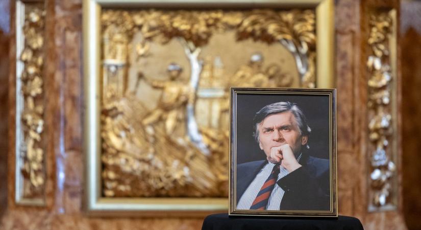 Antall Józsefre emlékeztek Paloznakon