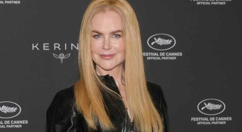 Nicole Kidman megvillantotta a nyár legforróbb fürdőruha trendjét – Bevállalnád?