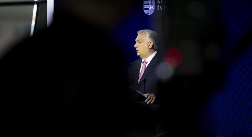 Orbán Viktor összehívta a Védelmi Tanácsot, mert bebizonyosodott számára, hogy nem ér véget idén a háború