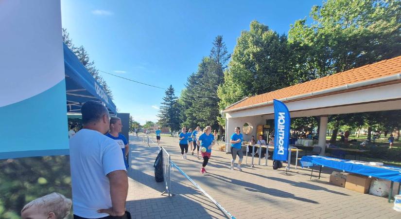 UFO landol a tiszaszigeti főtéren