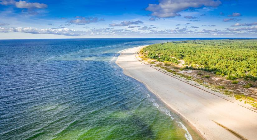 Ingyen nyaralást ad Európa egyik legszebb strandja – És csak ezt kéri cserébe