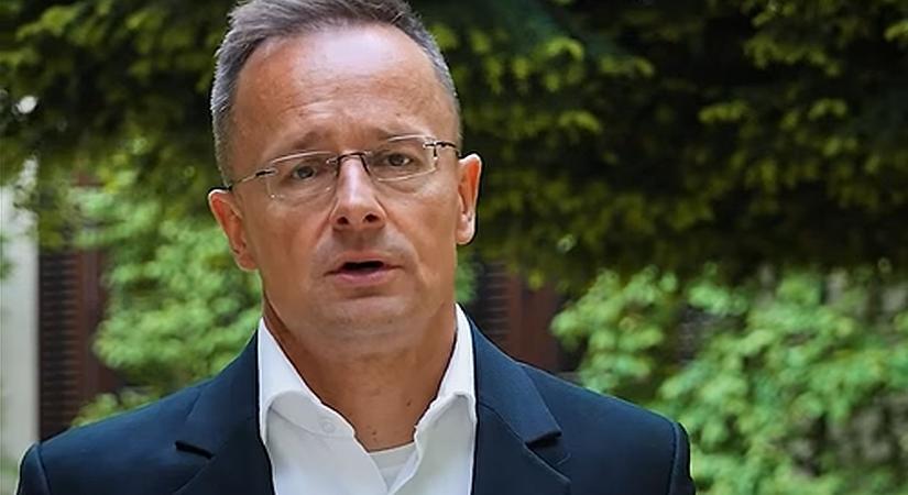 Szijjártó Péter telefonon egyeztetett Szergej Lavrov orosz külügyminiszterrel, itt van, miről tárgyaltak