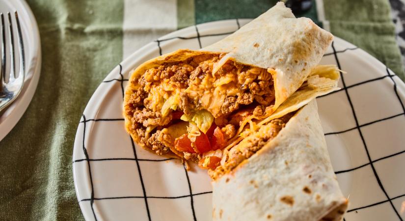 Pulykás reggeli burrito
