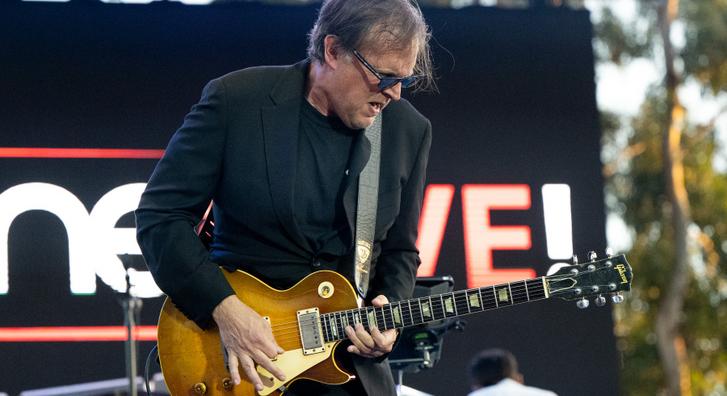 Joe Bonamassa, a VeszprémFest sztárfellépője bemutatta legféltettebb kincseit