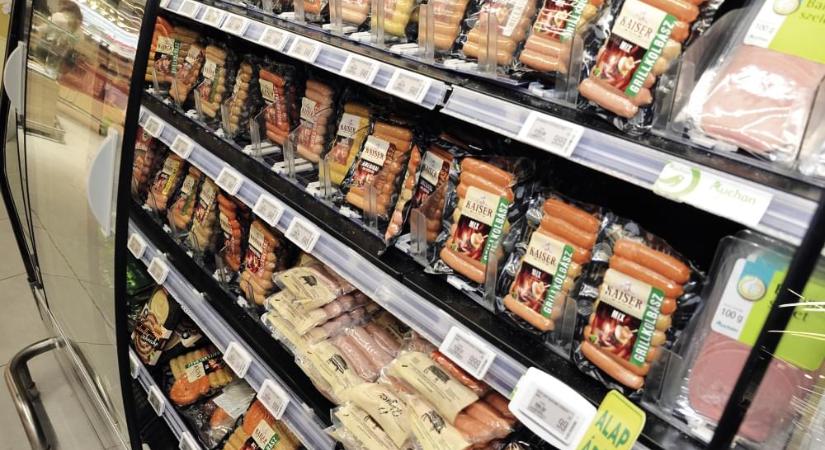 Tovább mélyül a válság a Pápai Hús Kft.-nél, miközben a versenytársak növekednek