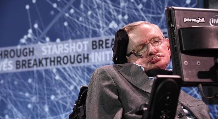 30 éve ezt jósolta Stephen Hawking 2025-re: sok mindenben igaza lett