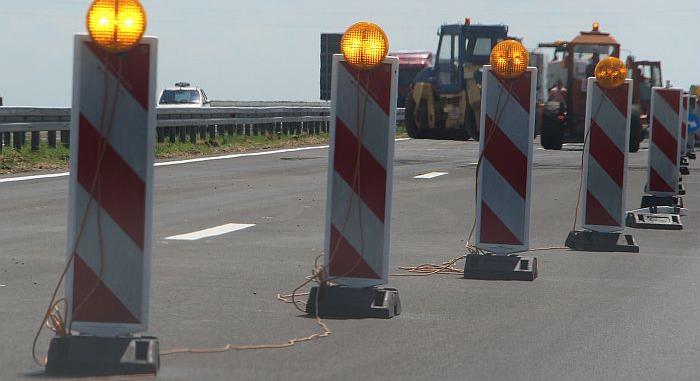 Miniszter: Az újvidéki előtető leomlás miatt nagyon sok projekt megvalósítása lelassult