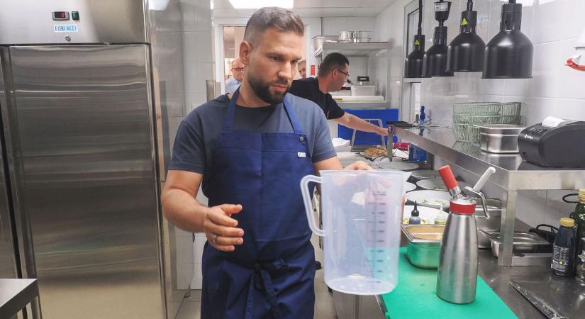 Rácz Jenő sürgősen embert keres a balatoni luxuséttermébe: elárulta, mennyit fizet óránként – kiakadtak a vendéglátósok