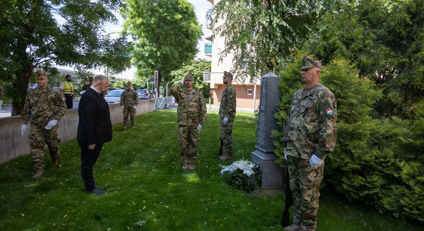 Debrecen szőnyegbombázására emlékeztek